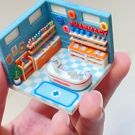 ミニチュア　ミニミニドールハウス　ドールハウス　住宅模型　薬局　HOゲージ　1/80 完成品　ミニチュアイメージ