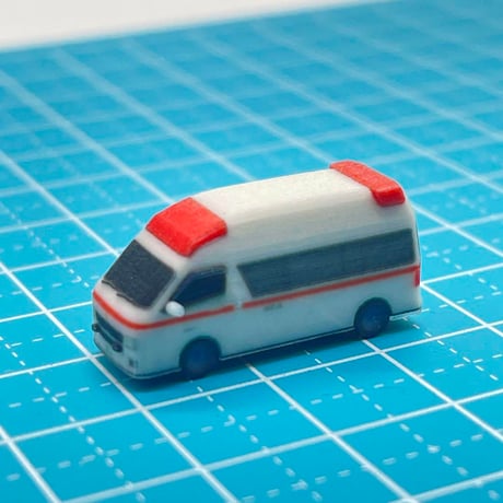 Zゲージ　1/220 救急車　ミニチュア　ミニカー　フィギュア　1/64より小 住宅模型　鉄道模型　ジオラマ　レイアウト