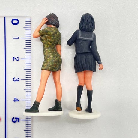 1/35 JOY18 JK1 フィギュア2体　台付　完成品　リアルフィギュア　ミニチュアイメージ　ミニチュア