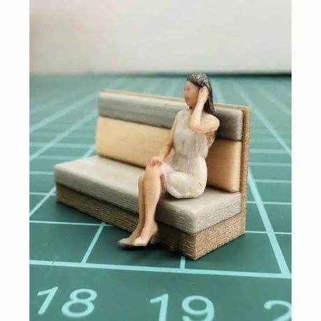 1/64★1337★フィギュア★完成品★ミニカーに★ジオラマに★ヌミック　リアルフィギュア