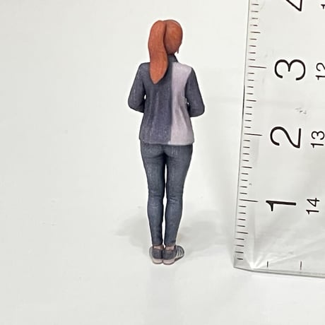 1/43 コンビニ店員L フィギュア　リアルフィギュア　ミニチュアイメージ　ローソン風　完成品　３Dフィギュア　ミニカー　ジオラマ