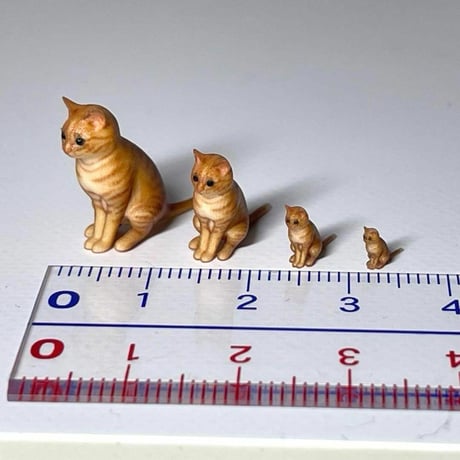1/18 1/24 1/43 1/64 猫　ミニチュア　フィギュア　ミニカーに