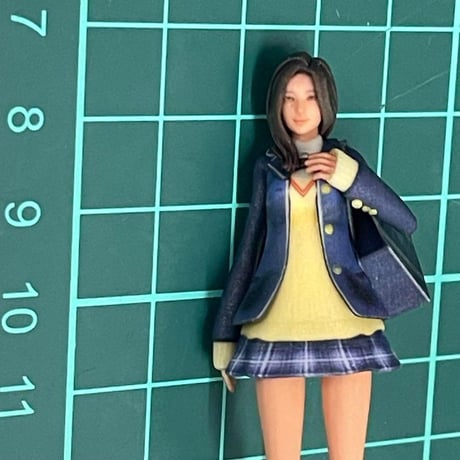 1/24 JK 制服　女子高生　フィギュア　完成品　リアルフィギュア　ミニチュアイメージ　完成品　ドールハウスに　　ミニカーに