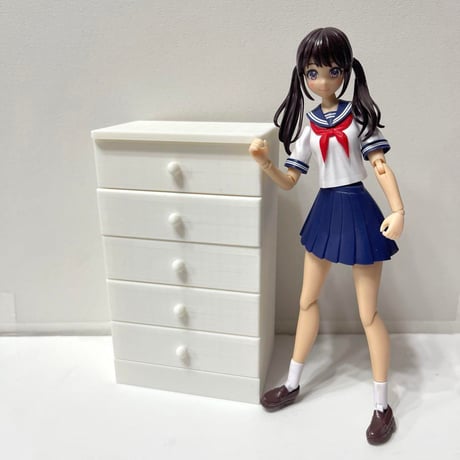 ミニチュア　タンス　白　家具　ドールハウスに　完成品　箪笥　チェスト