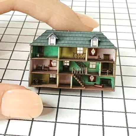ミニチュア　ドールハウス　完成品　住宅模型　フィギュア　1/64より小