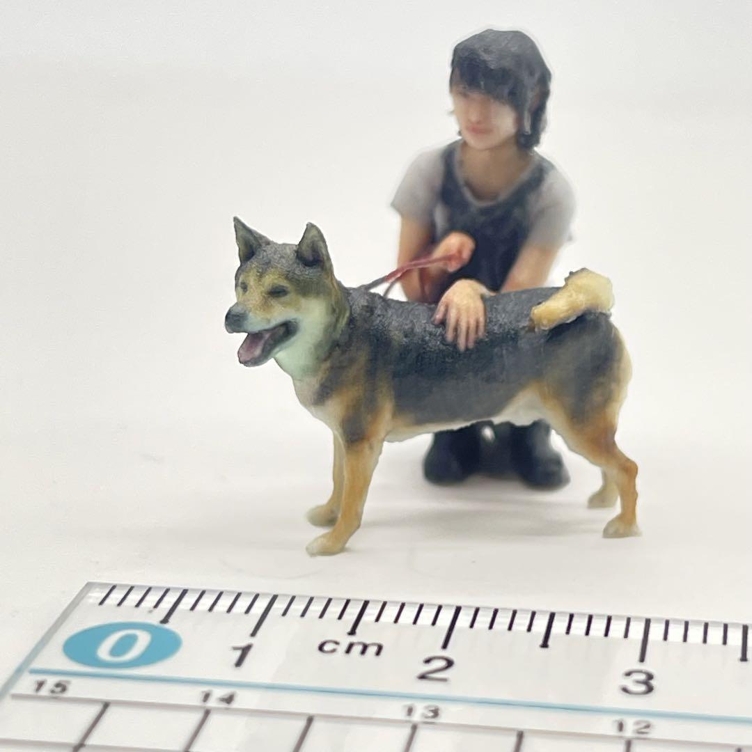 1/32 犬と女の子 フィギュア ミニチュア リアルフィギュア ミニカーに 1/32 犬と女の子 フィギュア ミニチュア リアルフィギュア ミニカーに