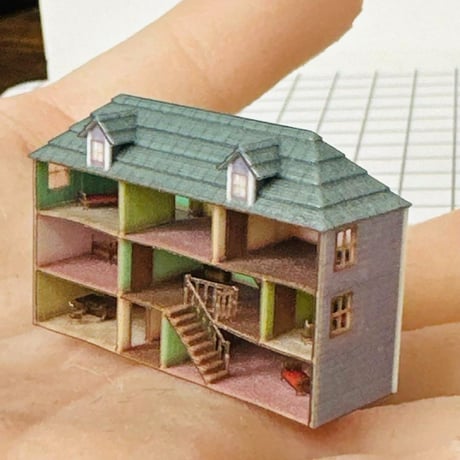 ミニチュア　ドールハウス　完成品　住宅模型　フィギュア　1/64より小