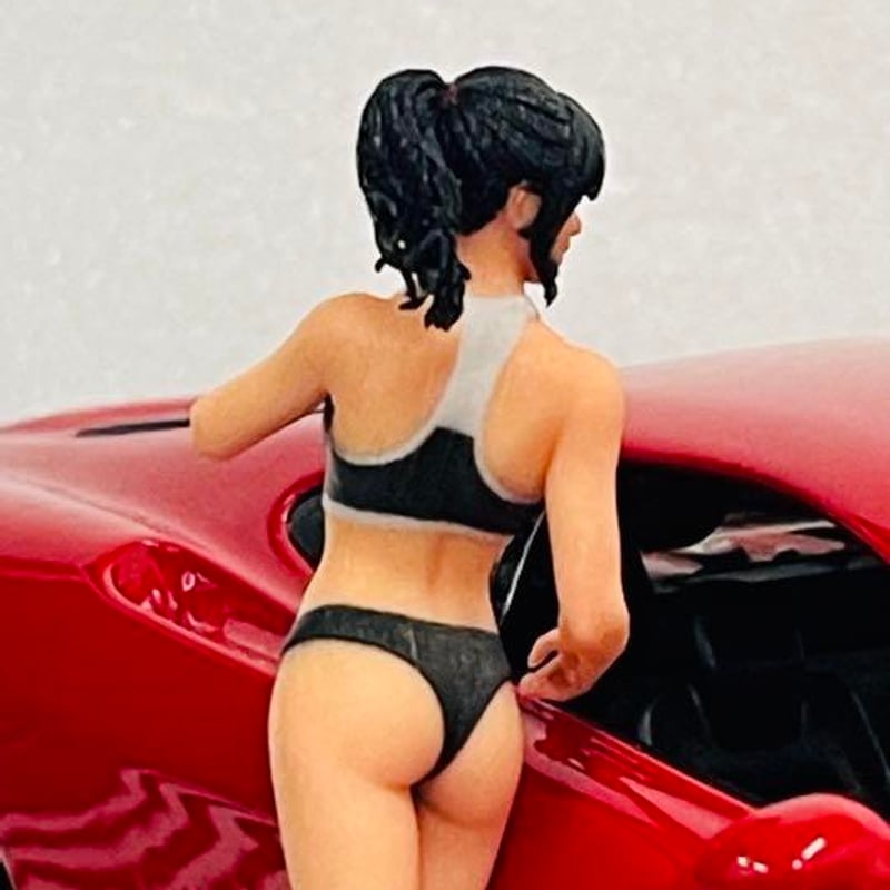 1/18 JOY13 フィギュア　　完成品　1/64より大 ミニカーに　完成品 1/18 JOY13 フィギュア 完成品 1/64より大 ミニカーに 完成品