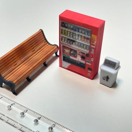 1/43 立体自販機　空き缶入れ　ベンチ　ミニチュア　フィギュア　1/64より大