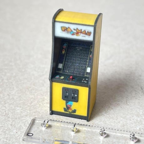 1/43 ゲーム筐体　ゲーム機　ミニチュア　フィギュア　1/64より大