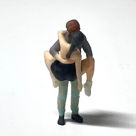 1/64 フィギュア　カップル　完成品　ミニカーに　ジオラマに　ミニチュア