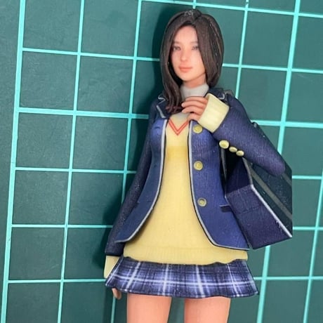 1/18 JK 制服　フィギュア　完成品　リアルフィギュア　ミニカーに　ジオラマに ミニチュアイメージ　ドールハウスに　リアルフィギュア　女子高生