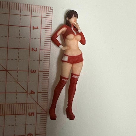 1/35 オーシャンコスモス　レースクィーン　フィギュア　1/64より大