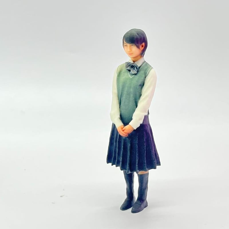 1/43 男子学生　フィギュア3体　完成品　ミニチュア　1/64より大 1/43 男子学生 フィギュア3体 完成品 ミニチュア 1/64より大