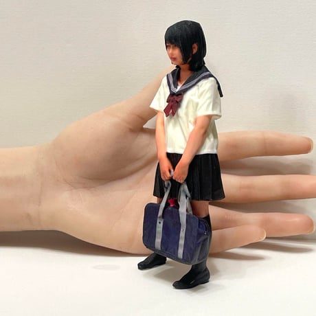 1/12 女子高生　JKN フィギュア　リアルフィギュア　完成品　1/64より大　ミニチュア　ドールハウスに　ミニチュアイメージ