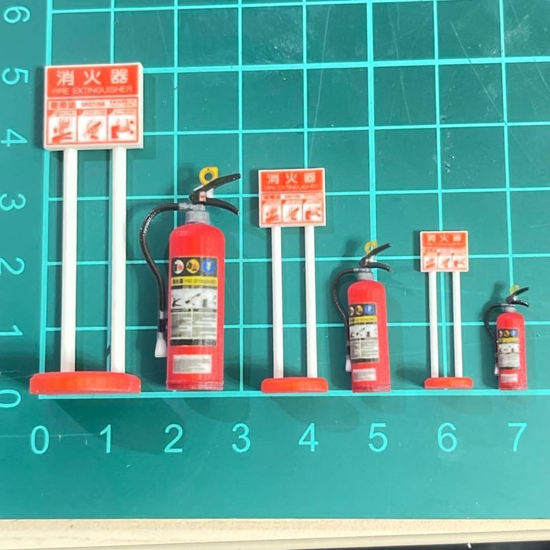 1/16 1/24 1/35 消火器とスタンド フィギュアに 1/64より大