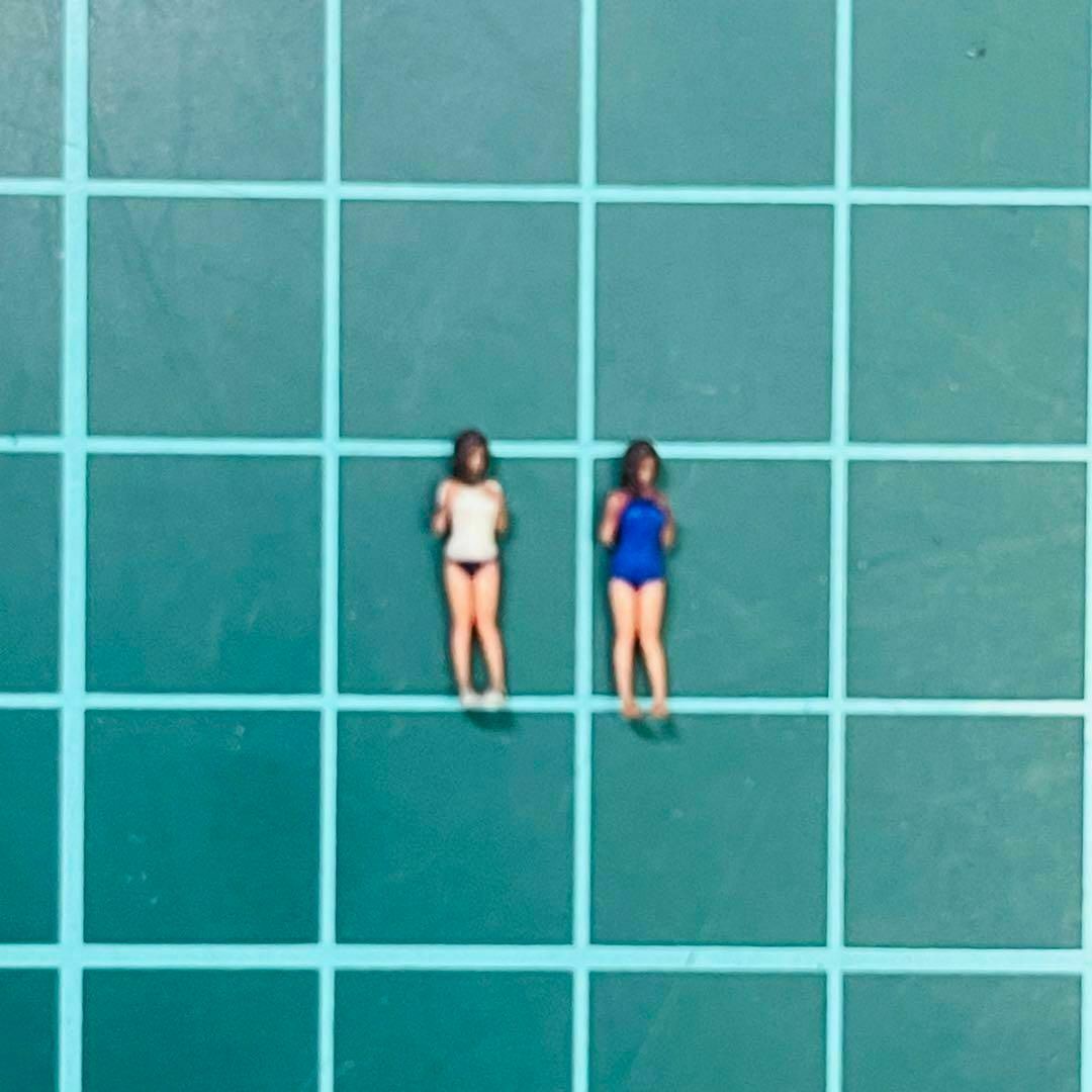 Nゲージ JK 女子高生 フィギュア2体 ジオラマに 鉄道模型 1/64