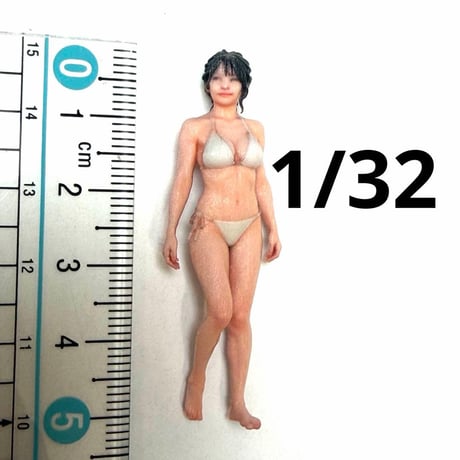 1/32 ビキニ　水着　ジオラマに　フィギュア　女性　ミニチュア　完成品