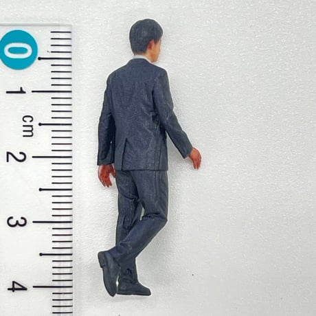 1/43 101-2 男性　フィギュア　完成品　リアルフィギュア　ミニチュアイメージ　ミニチュア