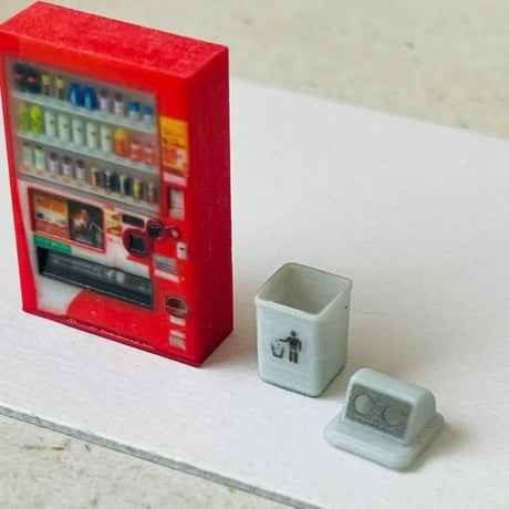 1/64 自販機(飲物立体) 空き缶入れ　ベンチ　ミニチュア　フィギュアに