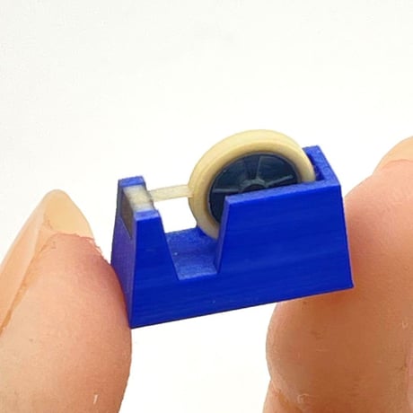 ミニチュア　テープカッター　ドールハウスに　フィギュア ドールハウスに　完成品