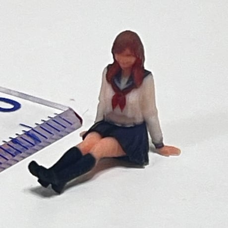 1/64 フィギュア　足伸ばし　JK ミニカー　トミカに　ジオラマ　ミニチュア リアルフィギュア　ミニチュアイメージ