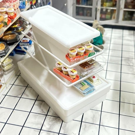 ミニチュア　コンビニデザート棚　什器　リーメントに　ドールハウスに　シルバニア