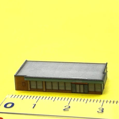 1/700 コンビニ　ミニチュア　建物　ジオラマ　フィギュア　住宅模型　３D　完成品