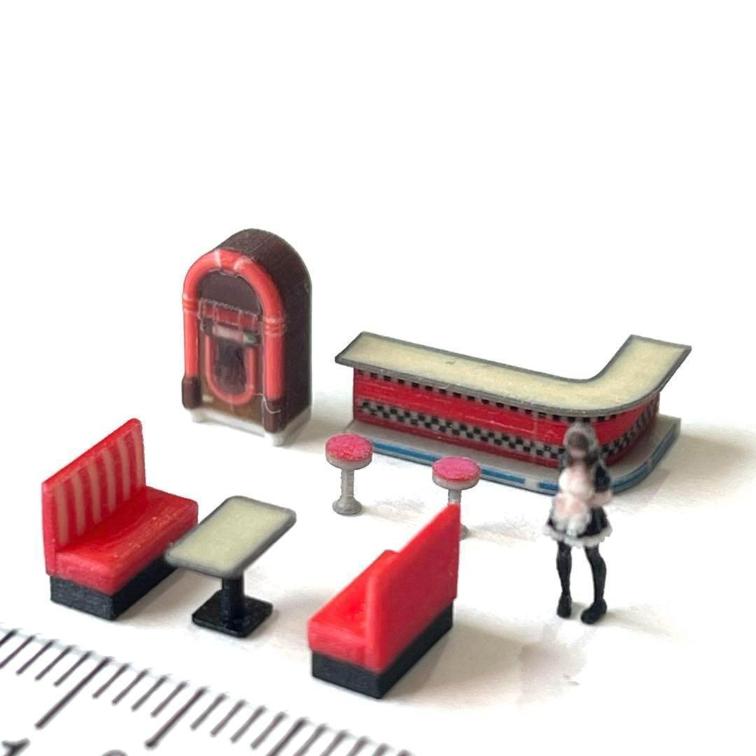 Nゲージダイナーミニチュアフィギュア1/64より小ジオラマ住宅模型