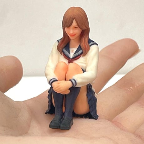1/18 JK セーラー服　体育座り　フィギュア　リアルフィギュア　塗装済み完成品