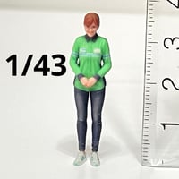 1/43 コンビニ店員F2 フィギュア　ファミマ風　リアルフィギュア　ミニチュア　完成品　３Dフィギュア　ミニカー　ジオラマ