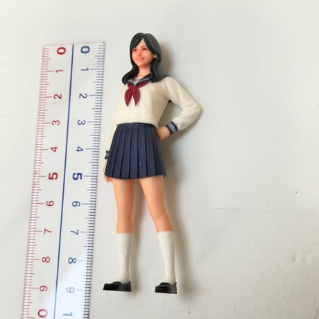 1/18 女子高生　フィギュア セーラー服　完成品　ミニカーに　リアルフィギュア　塗装済み完成品　ミニチュアイメージ