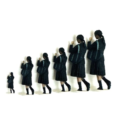 JKNJ フィギュア6体　N HO 1/72 1/64 1/48 1/43　女子高生　リアルフィギュア　完成品　ミニチュアイメージ　ジオラマに　　ミニカーに