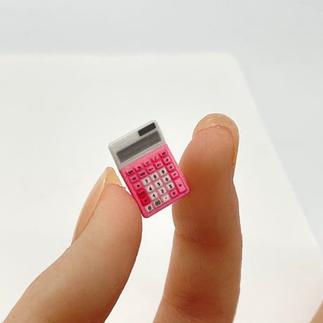 ミニチュア　電卓　ジオラマ　フィギュア　ドールハウスに　ドールハウスに　完成品