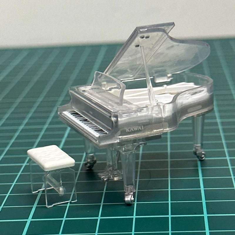 ミニチュア 椅子 クリスタルピアノの椅子 フィギュアに 1/64より大