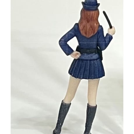 1/64 婦人警官　フィギュア　ミニカーに　ジオラマ　トミカに　ミニチュア