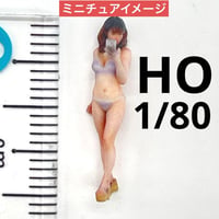 HOゲージ　スマホ女性　フィギュア　ジオラマ　鉄道模型　1/64より小