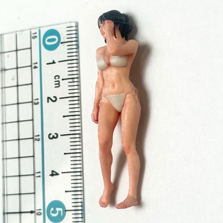 1/32 フィギュア　ビキニ　水着　完成品　ミニチュア　ミニカー　ジオラマに