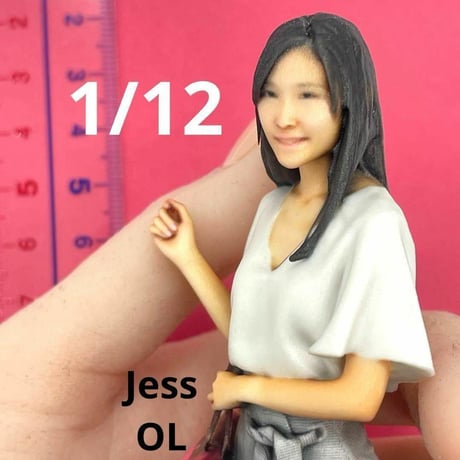 1/12 完成品　Jess OL フィギュア　ドールハウスに　リアルフィギュア　ミニチュアイメージ