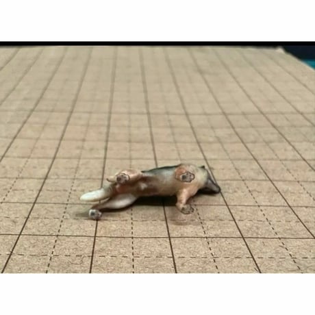 1/43★シェパード★犬★フィギュア★ミニカーに★リアルフィギュア　ペットフィギュア★ジオラマに