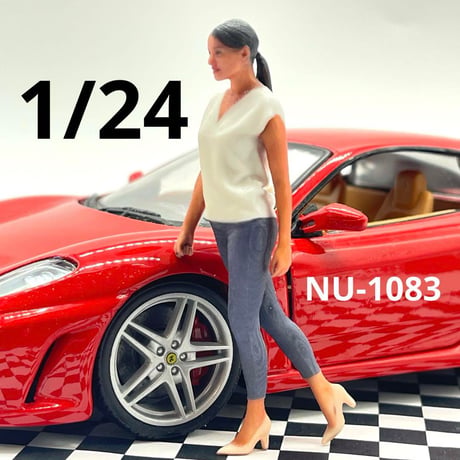 1/24 NU-1083 フィギュア　完成品　ミニカーに　ヌミック　リアルフィギュア　ミニチュアイメージ　ドールハウスにも