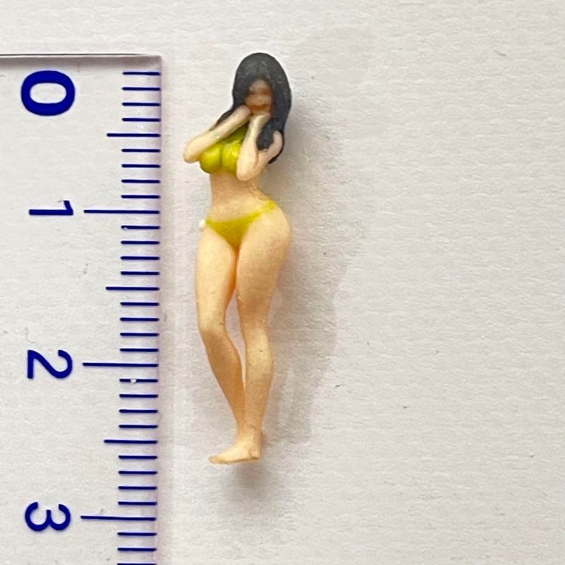 1/64 フィギュア ビキニ 完成品 ミニカーに ジオラマに