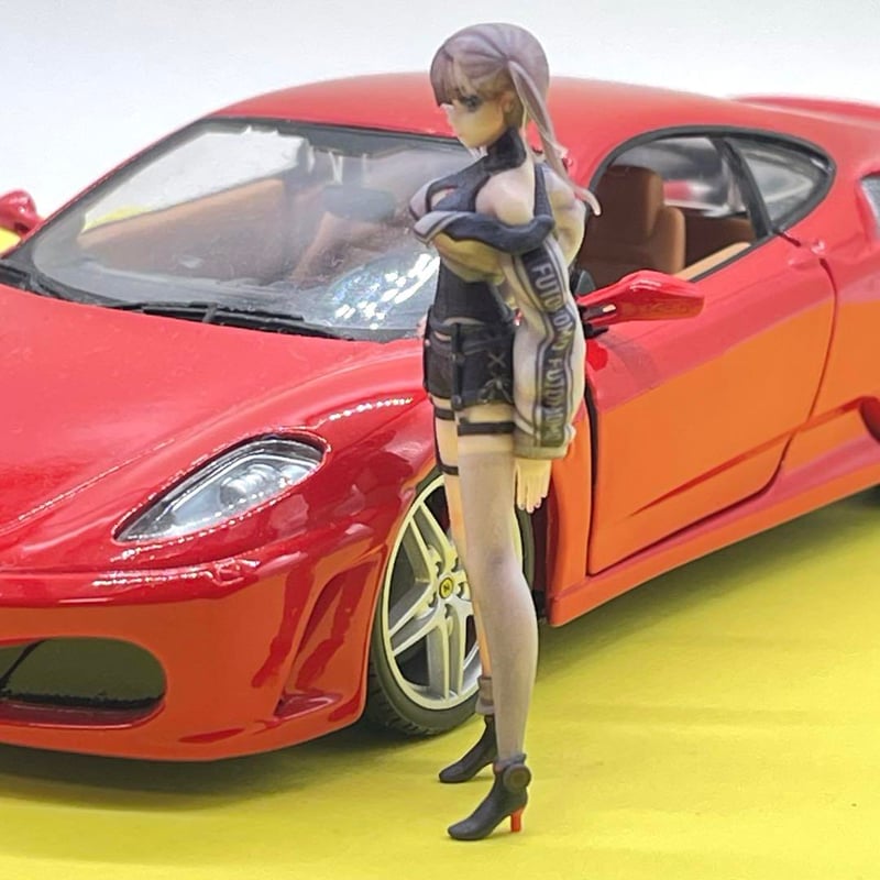 1/18★r4★フィギュア★完成品★1/64より大★ミニカーに ミニチュアイメー fit=scale-down,w=1200