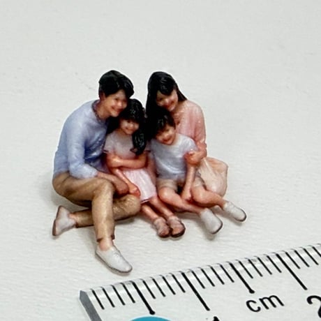 1/64 家族　フィギュア　ジオラマ　ミニカーに　ミニチュア　トミカに　3D　リアルフィギュア　完成品