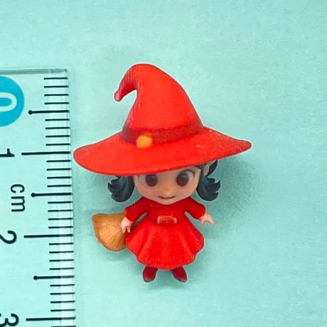 1/43 3DA-MJ-001 魔女　赤　フィギュア　美少女　ジオラマに　ミニカーに　ミニチュアイメージ