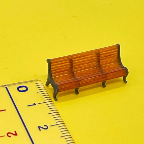 HOゲージ　ベンチ　ミニチュア　鉄道模型　フィギュアに　1/64より小　ジオラマ　レイアウト　３D