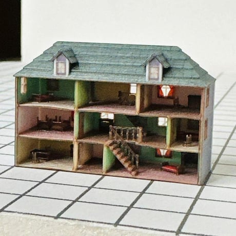 ミニチュア　ドールハウス　完成品　住宅模型　フィギュア　1/64より小