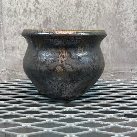 姫野翔太 金彩 菊模様 egg 植木鉢 作家鉢