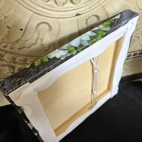 花手水アートで住空間を明るく「花手水」で作る、夢のような居心地の良い空間へ　ジークレキャンバス　L