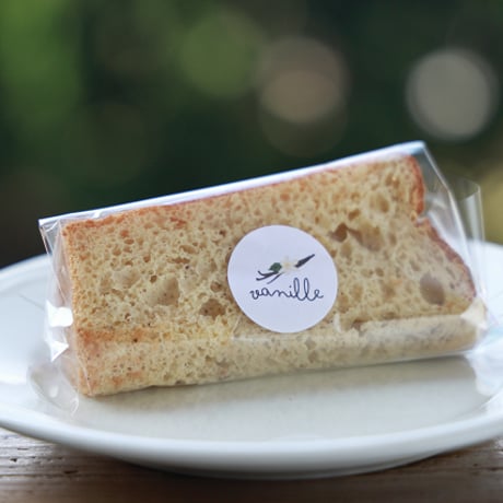 詰め合わせ発芽玄米シフォンケーキ　3種類各1カット  (小麦、油、乳製品、添加物、すべて不使用です）